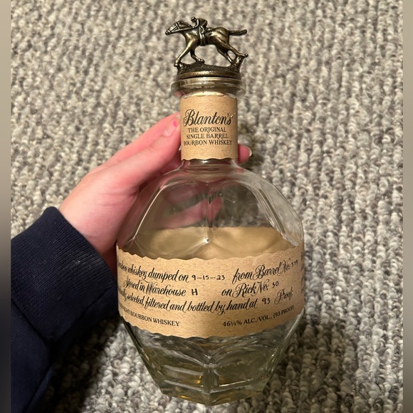 Blanton’s Bottle Top - Picture 3 of 3